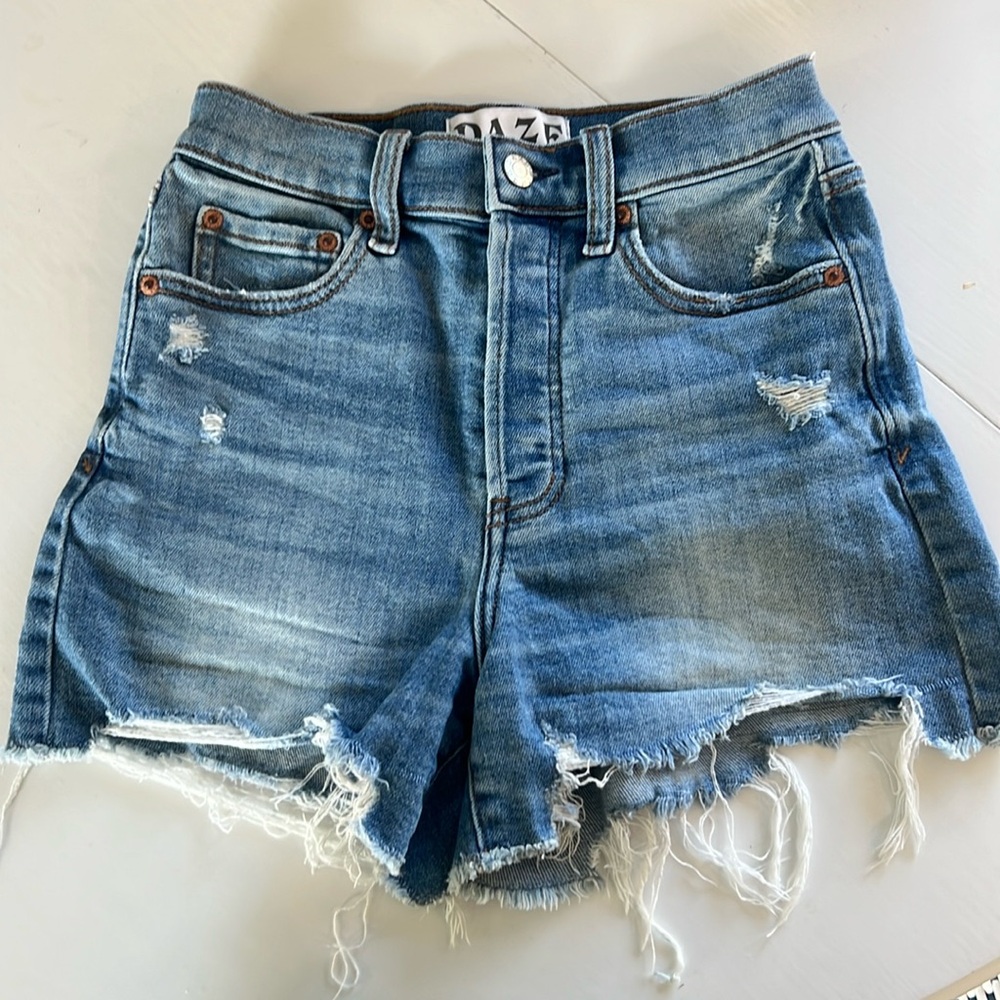 Daze size 25 Denim Jean Cut Off Shorts